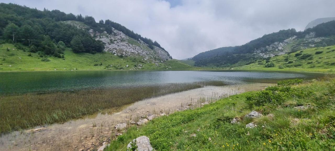 Mountain House Brutusi 17 Bjelasnica Trnovo Bih Екстер'єр фото