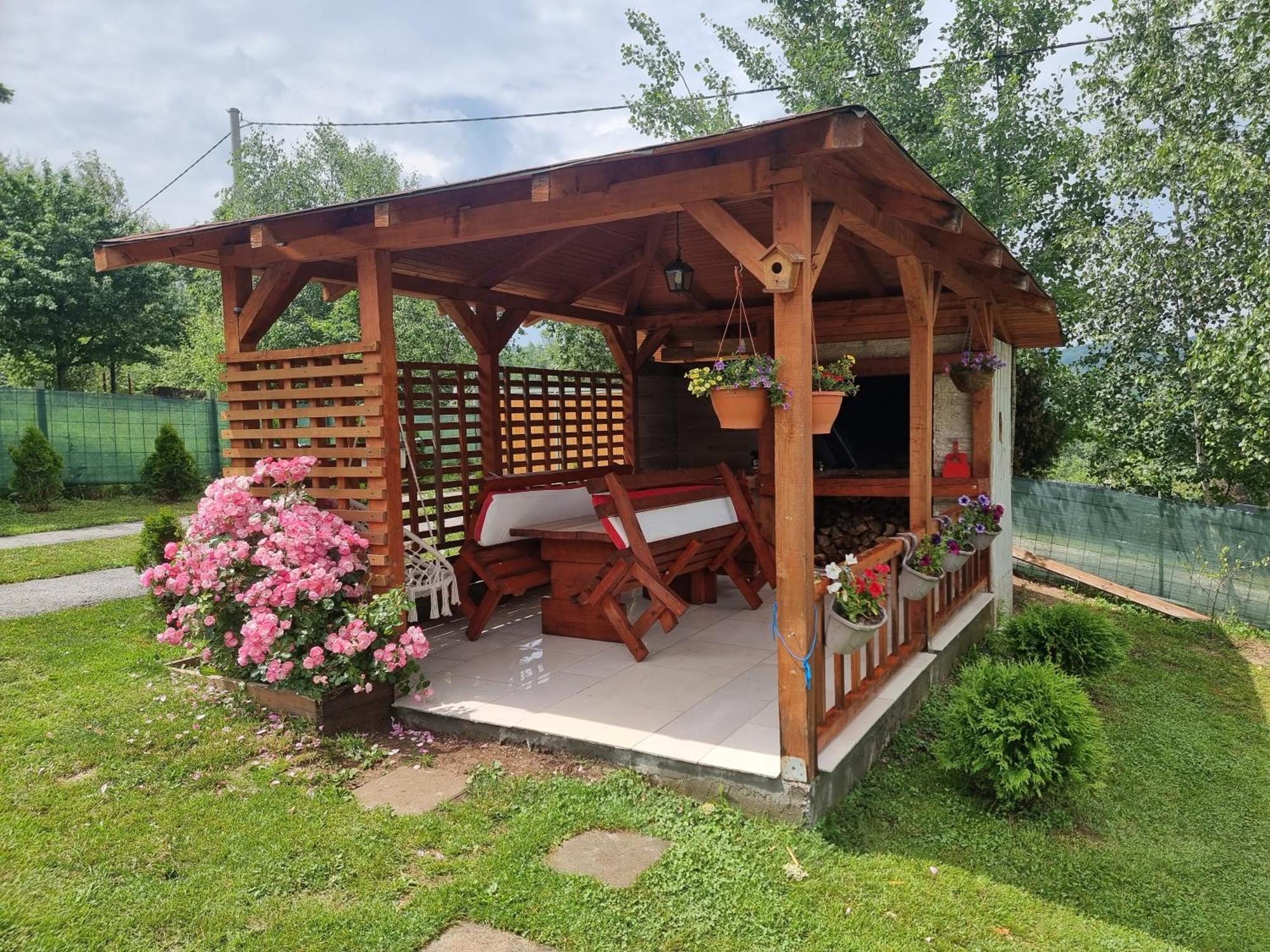 Mountain House Brutusi 17 Bjelasnica Trnovo Bih Екстер'єр фото