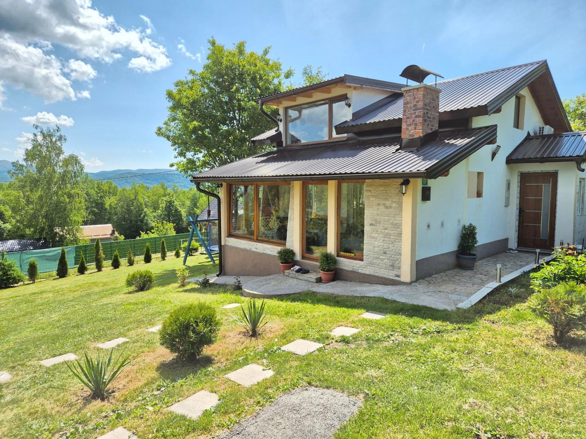 Mountain House Brutusi 17 Bjelasnica Trnovo Bih Екстер'єр фото
